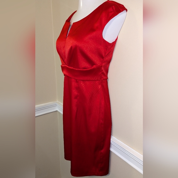 New Directions Dress - Picture 5 of 9